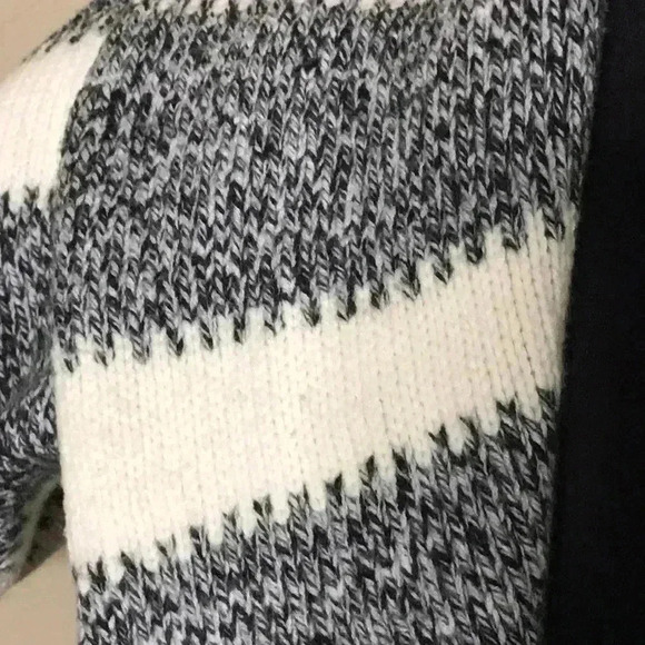 Express Open Front Sweater Cardigan Size M - Picture 4 of 6